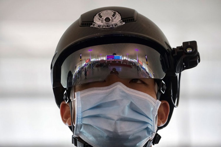 Naučnici: Maske od ovog materijala dobro štite od virusa korona