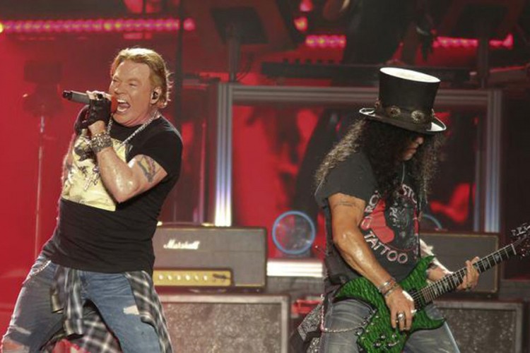 Guns N' Roses snimaju nove "ubitačne" stvari