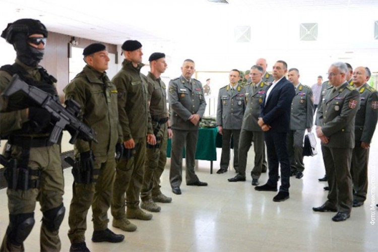 Vojska Srbije promovisala nove uniforme