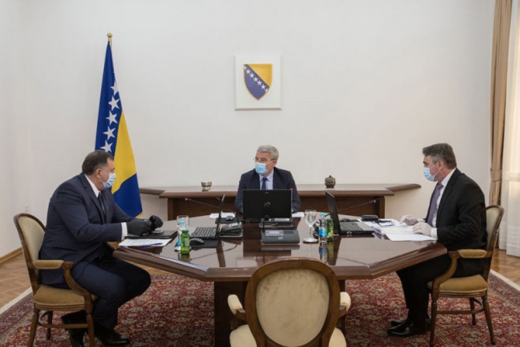 Prihvaćeni sporazumi o pograničnom prometu sa Srbijom i Crnom Gorom