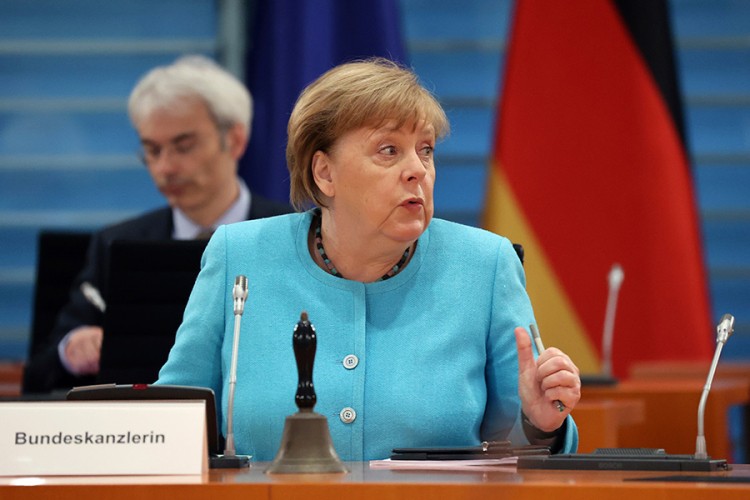 Merkel: Potrebno je da se Kina otvori za evropske kompanije