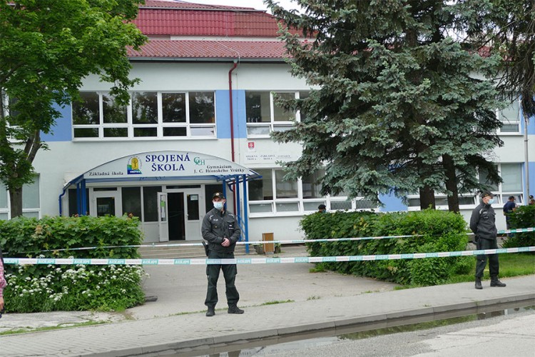 Smrtonosni napad nožem u školi u Slovačkoj, napadač likvidiran
