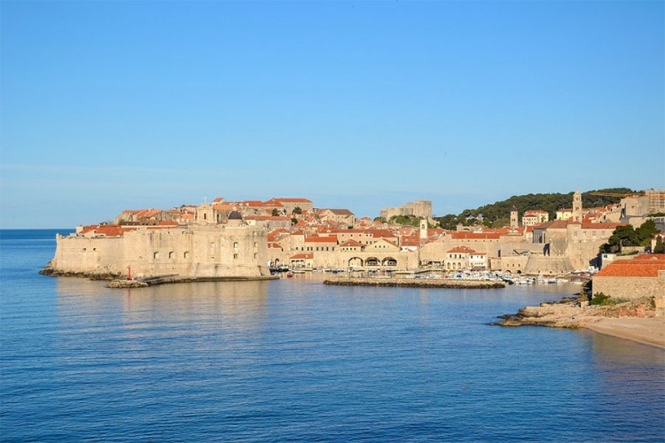 Hrvatski portal: Hvalimo se da smo korona free, a turisti to ne znaju