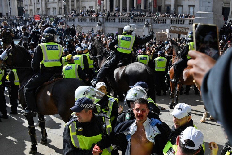 Veliki sukobi policije i demonstranata u Londonu