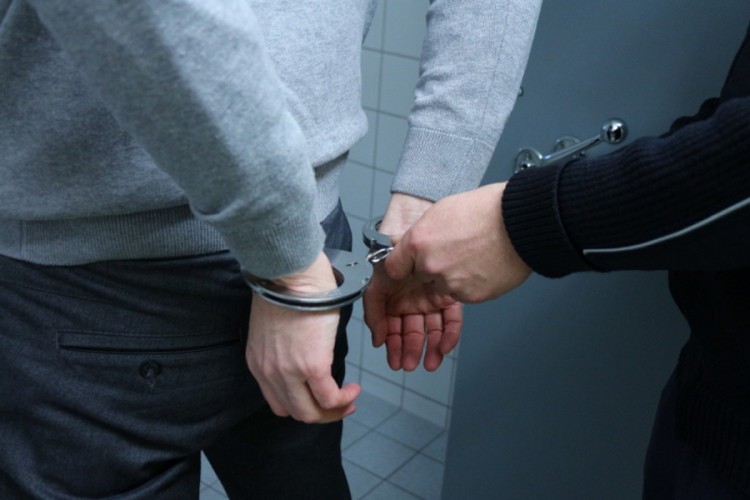 Uhapšen zbog iskorištavanja 11-godišnjeg djeteta za pornografiju