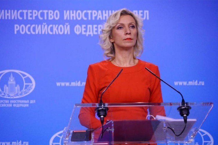 Zaharova: Ne treba žuriti sa ukidanjem ograničenja putovanja
