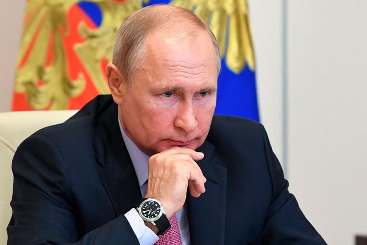 Putin: Rusija uspjela da se izbori sa pandemijom