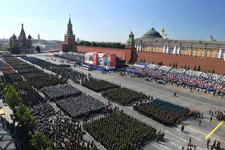 Parada pobjede u Moskvi: Rusija predstavlja moćna oružja