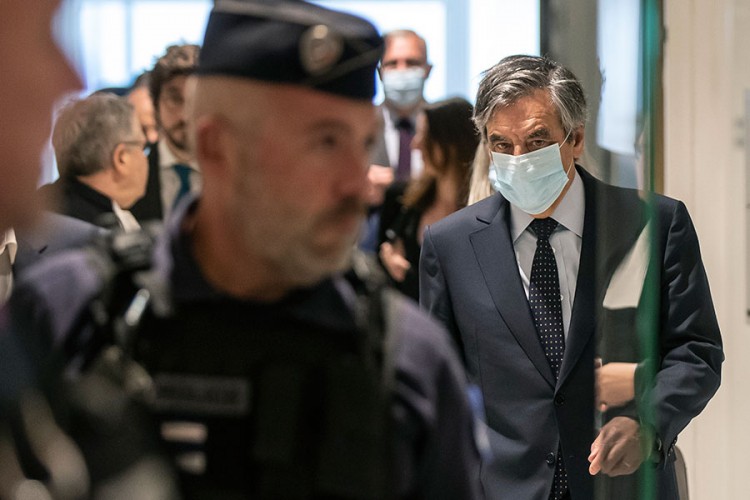 Bivši francuski premijer osuđen na zatvor