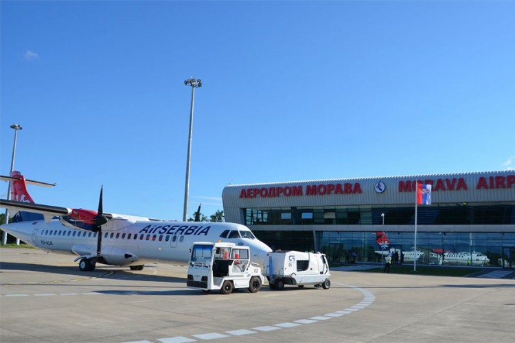 Aerodrom Morava počeo sa radom