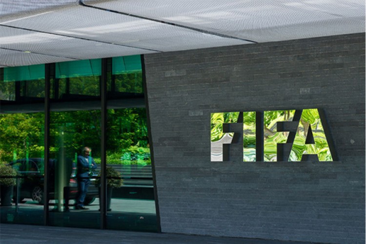 Bivši finansijski direktor FIFA suspendovan na 10 godina