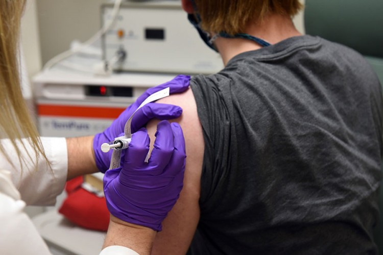 Brazil testira vakcinu za virus korona