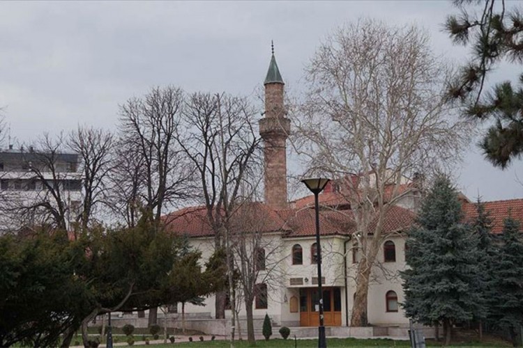 Zatvaraju se sve džamije u Srbiji