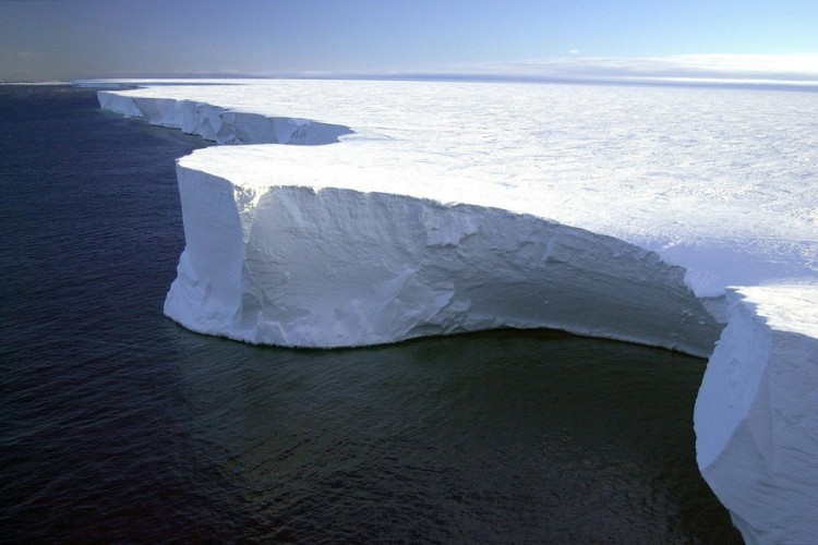 Velika opasnost vreba iz otopljenih santi leda: "Recept za katastrofu"