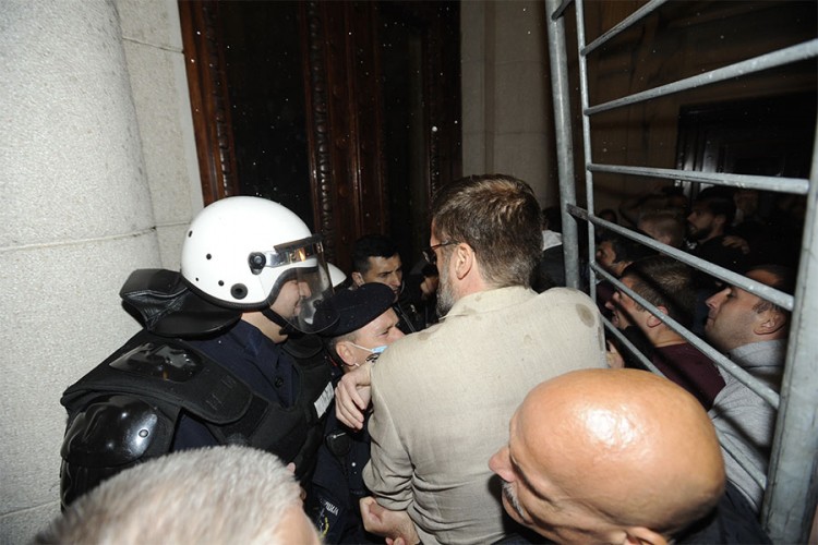 Rebić: Tokom nereda u Beogradu uhapšene 23 osobe