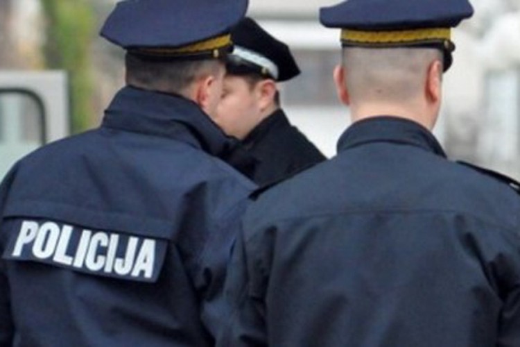 U Crnoj Gori na virus korona pozitivna 23 policajca