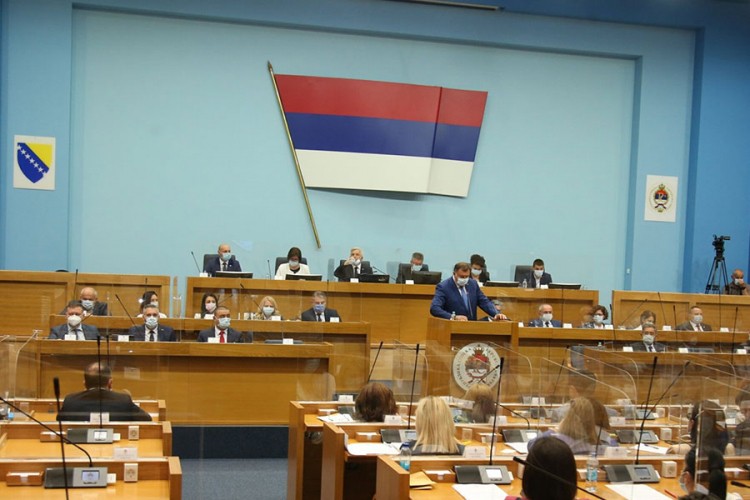 Parlament RS potvrdio: Odluke Predsjedništva štetne po vitalni interes