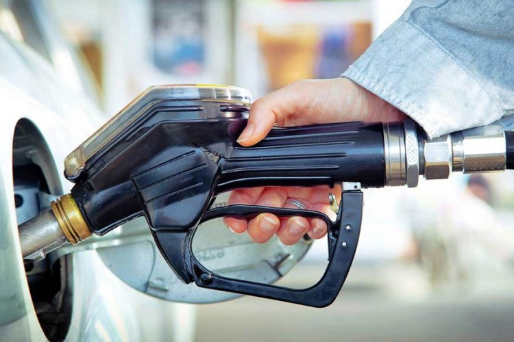 Vlada FBiH ukinula odluku o ograničavanju marži za gorivo