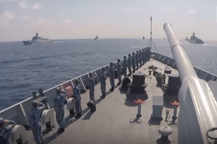 Kinezi opremaju ratne brodove laserima i elektromagnetnim topovima