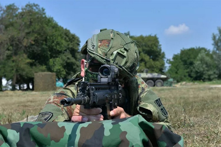 Vojska Srbije dobila novu pušku kakvu nemaju ni veće armije