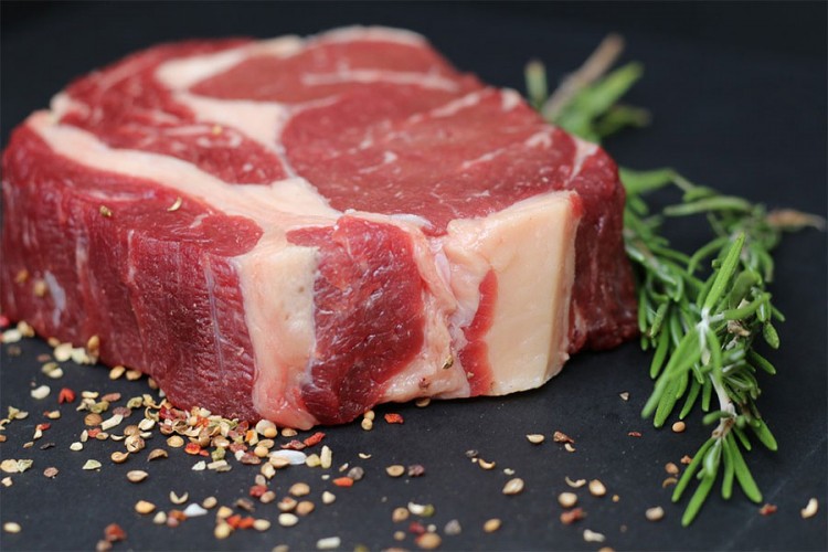 Svijet počeo da odbacuje meso, govedine sve manje