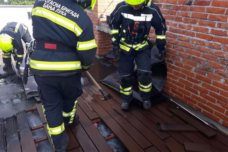 Banjalučki vatrogasci i civilna zaštita u stanju pripravnosti, danas već intervenisali