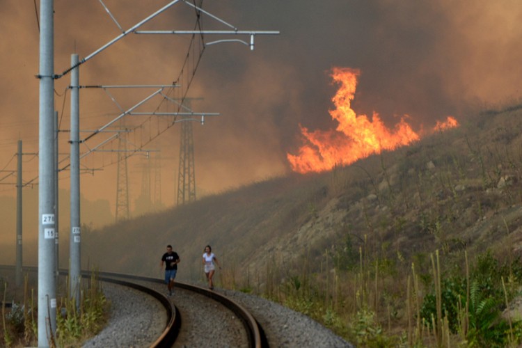 Širi se požar na bugarsko-turskoj granici