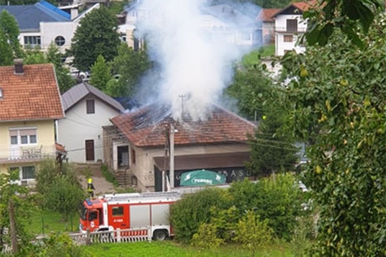 Gorjela kuća u Srpskim toplicama
