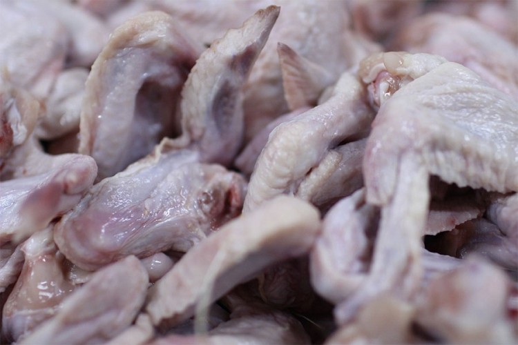 Filipini zabranili uvoz smrznutog mesa peradi iz Brazila