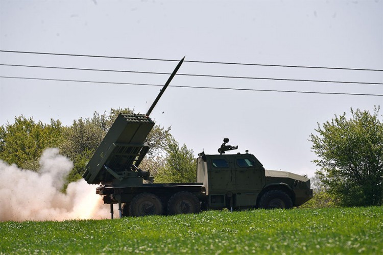 "Oganj" uvodi nove mogućnosti raketne artiljerije Vojske Srbije