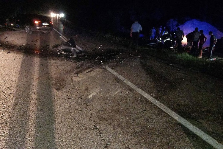 Otac i kćerka nastradali kod Teslića i dalje životno ugroženi