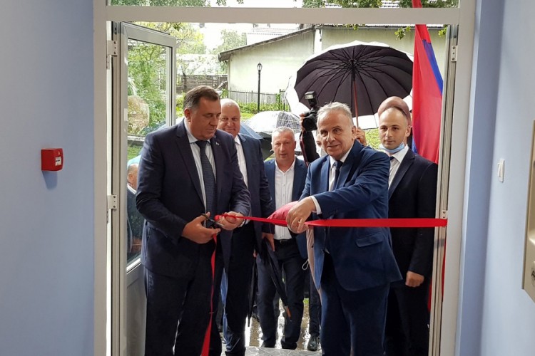 Dodik i Panić otvorili vrtić u Stanarima