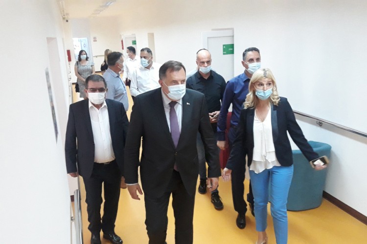 Dodik: Derventa zaslužuje da dobije status grada