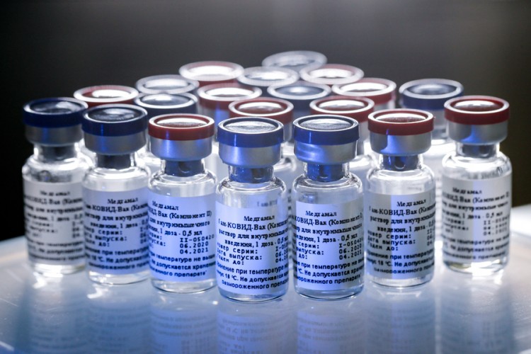 Rusija povećava proizvodnju vakcine protiv COVID-19