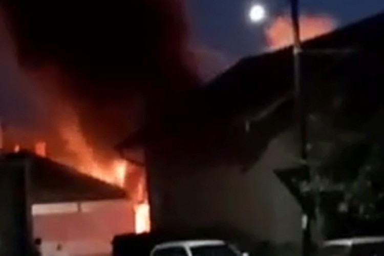 U centru Kladova eksplodirale tri plinske boce, pola grada bez struje