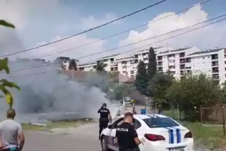 Eksplodirao golf u Podgorici, povrijeđena osoba interesantna policiji
