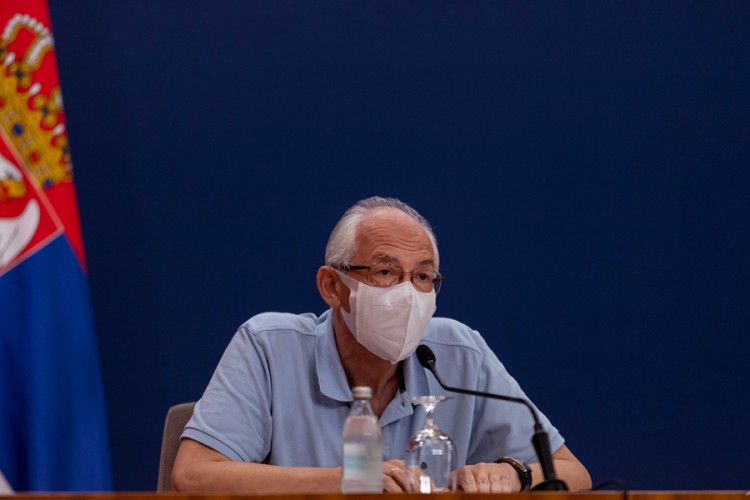 Dr Kon: Đaci masku mogu da odlože u jednom slučaju