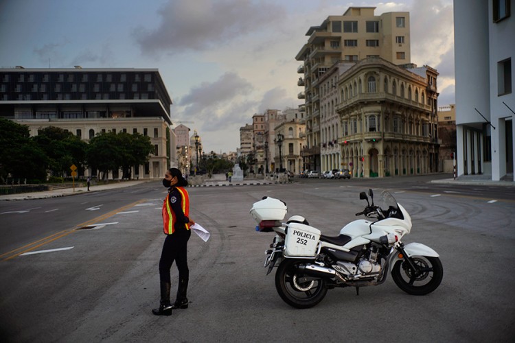 U Havani uveden policijski čas