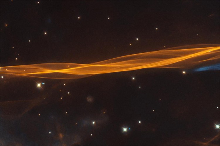 Hubble snimio "narandžastu traku" koja je ostatak mrtve zvijezde