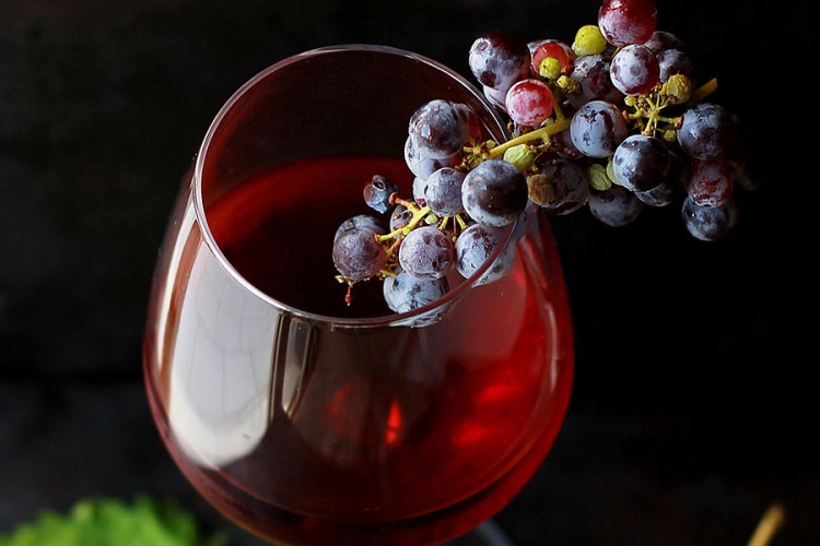 Uputstvo o uvozu grožđa spas za domaće vinare