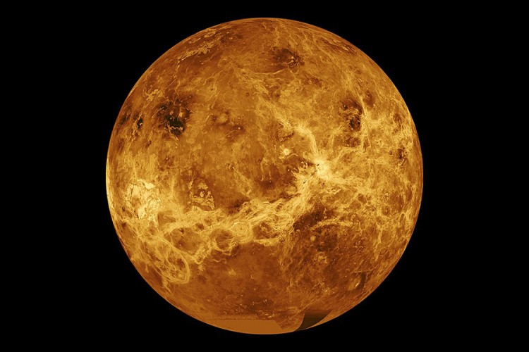 Na Veneri pronađen plin, možda ima i života u oblacima