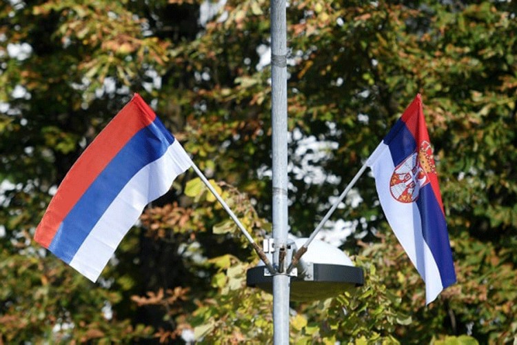 Banjaluku krasi 500 zastava povodom Dana srpskog jedinstva