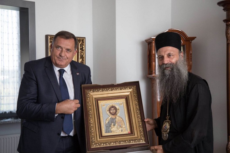 Dodik uručio 100.000 evra za obnovu Saborne crkve u Zagrebu