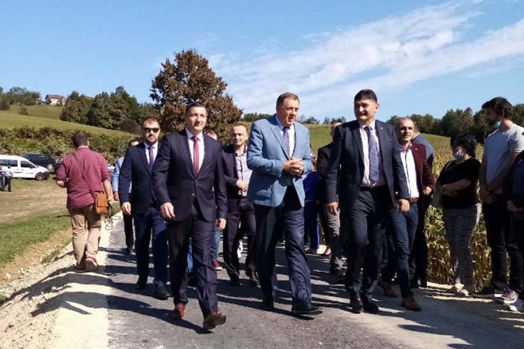 Dodik: U infrastrukturu Novog Grada uloženo 20 miliona KM