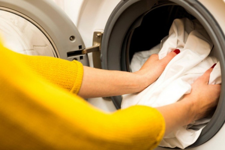 Uništava li virus korona pranje veša u mašini?