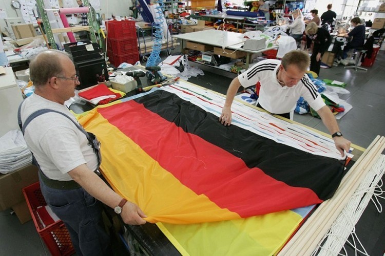 Strancima u Njemačkoj plate 900 evra manje nego domaćima