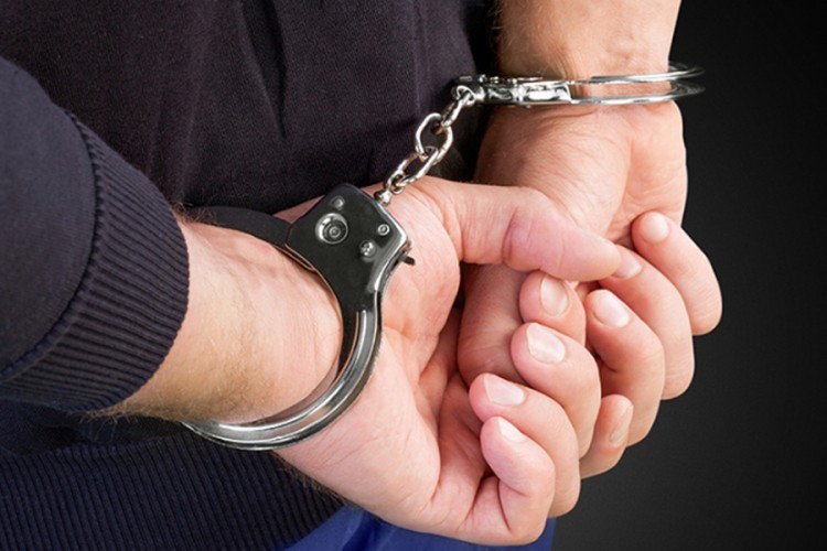 Tri osobe uhapšene zbog teške krađe