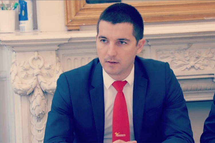 Ko je Aleksa Bečić, novi predsjednik crnogorskog parlamenta