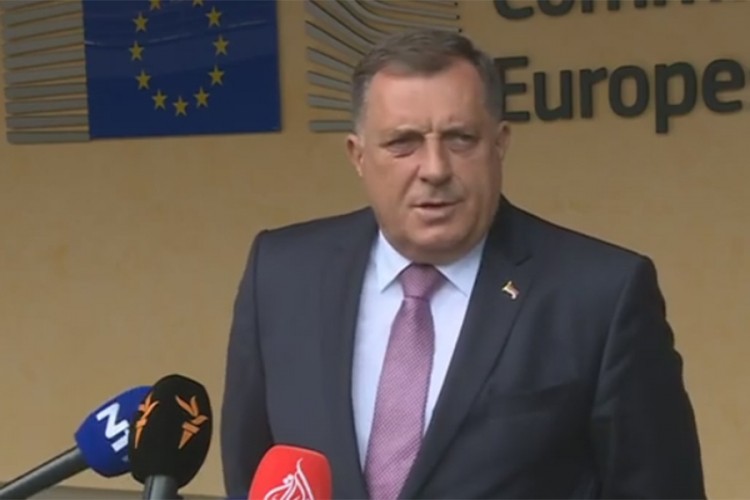 Dodik: BiH dobija kandidatski status, utvrđena nova migrantska politika