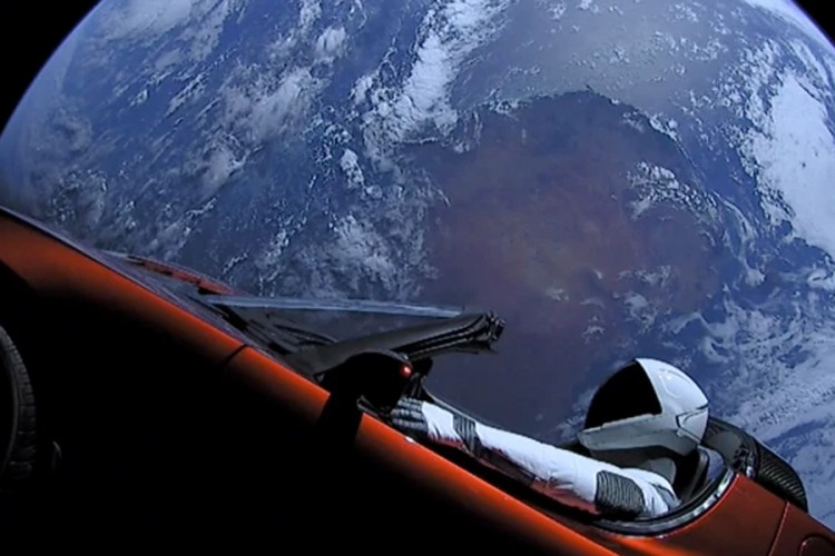 Teslin Roadster prvi put prošao blizu Marsa